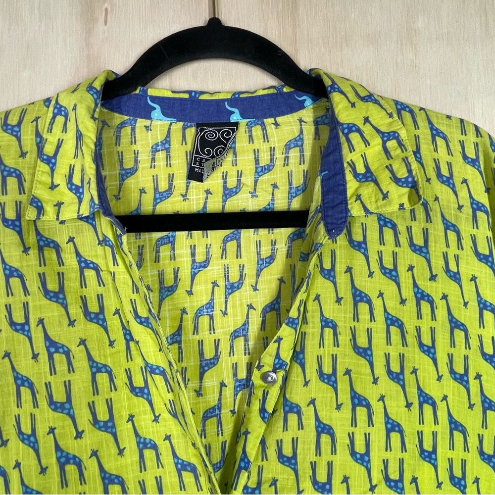 Casual Studio India Button Front Blouse Long Sleeve Collared Giraffe Print Sz XL - Picture 2 of 9